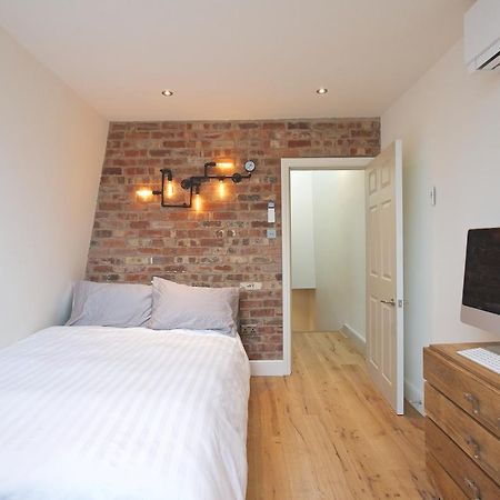 Modern Bedroom In London !! Extérieur photo