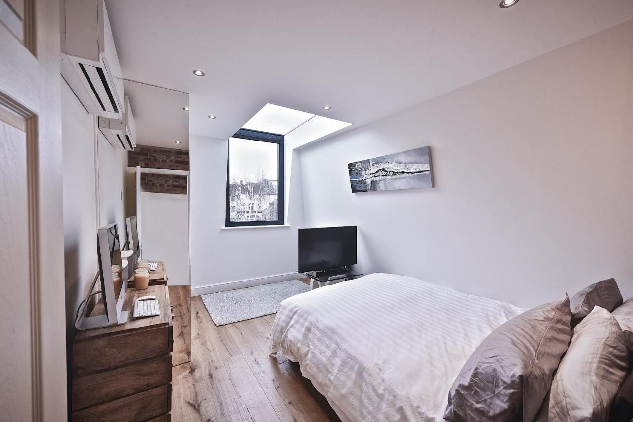 Modern Bedroom In London !! Extérieur photo