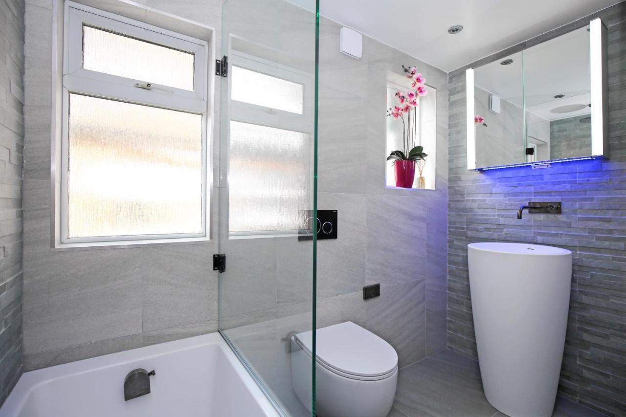 Modern Bedroom In London !! Extérieur photo